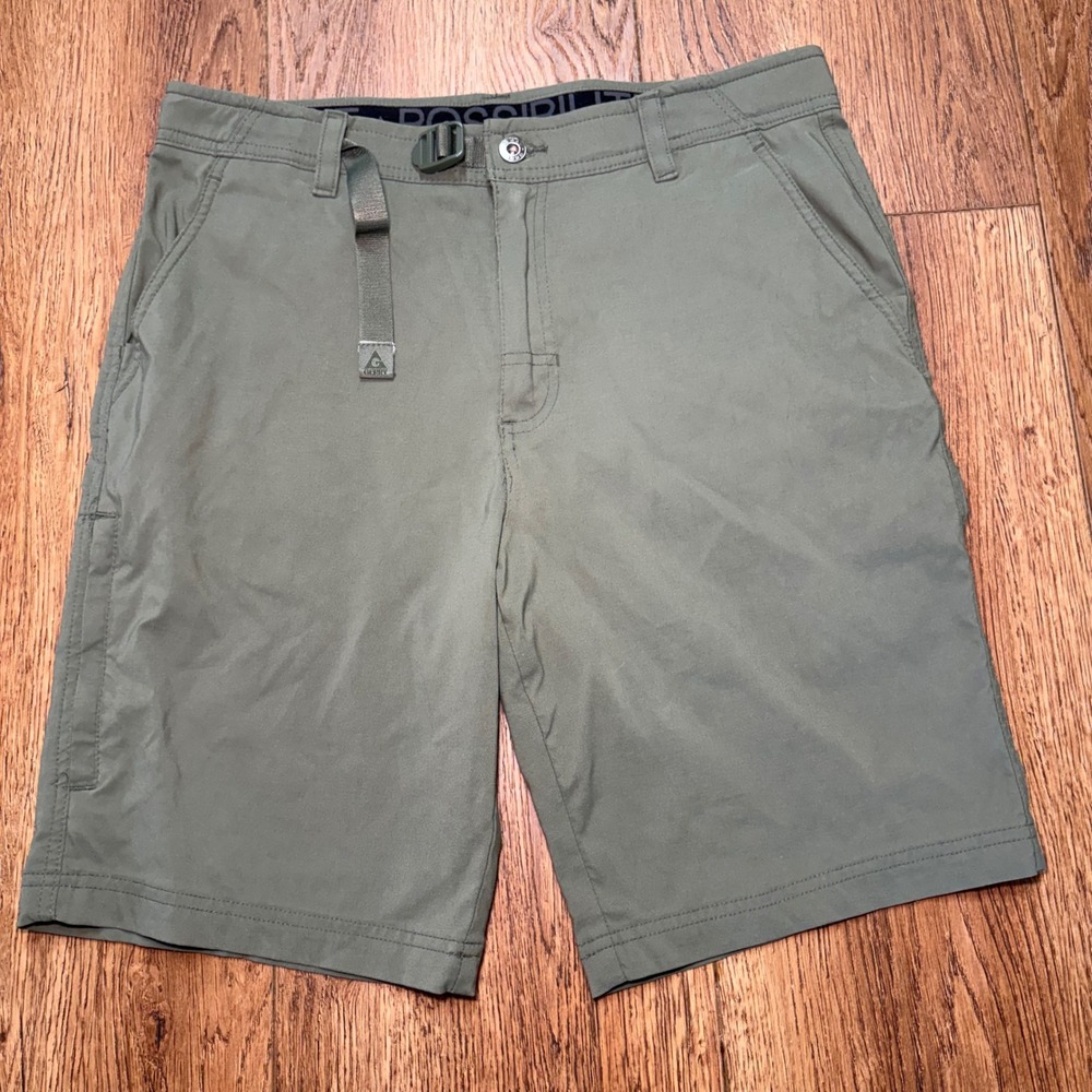 Gerry Hiking Cargo Shorts Mens Size 32 Olive Green Stretch Outdoor Zip Pockets